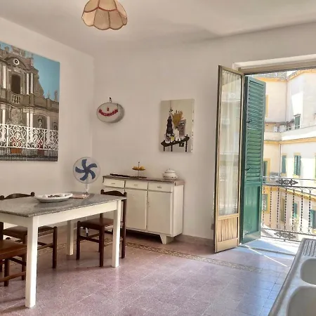 Corso Tugher * 巴勒莫